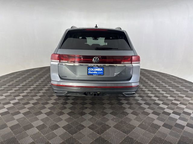 Used 2025 Volkswagen Atlas SE image 7