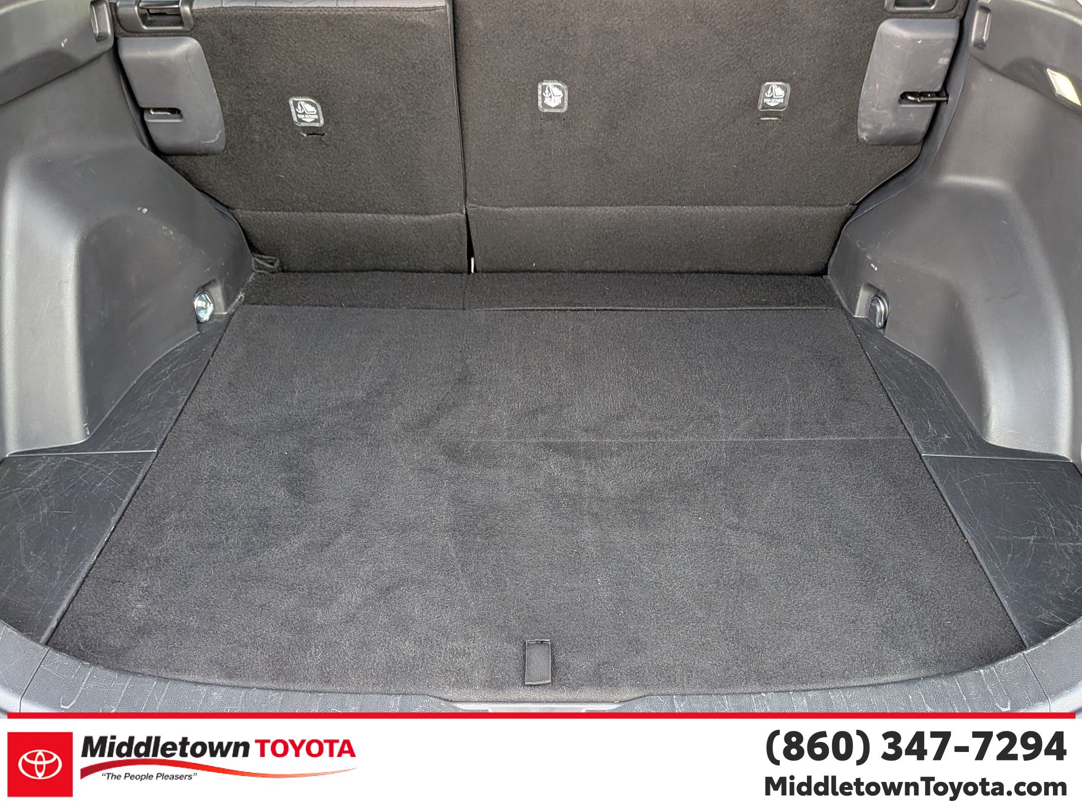 Certified 2025 Toyota RAV4 XLE AWD/4WD image 32