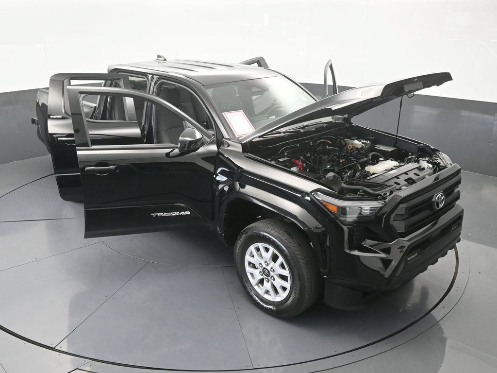 Used 2025 Toyota Tacoma SR5 RWD image 60