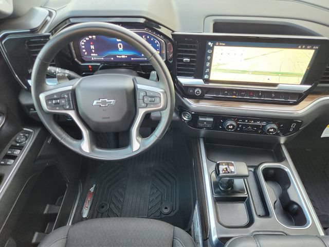 Used 2025 Chevrolet Silverado 1500 LT Trail Boss w/ Convenience Package II AWD/4WD image 29