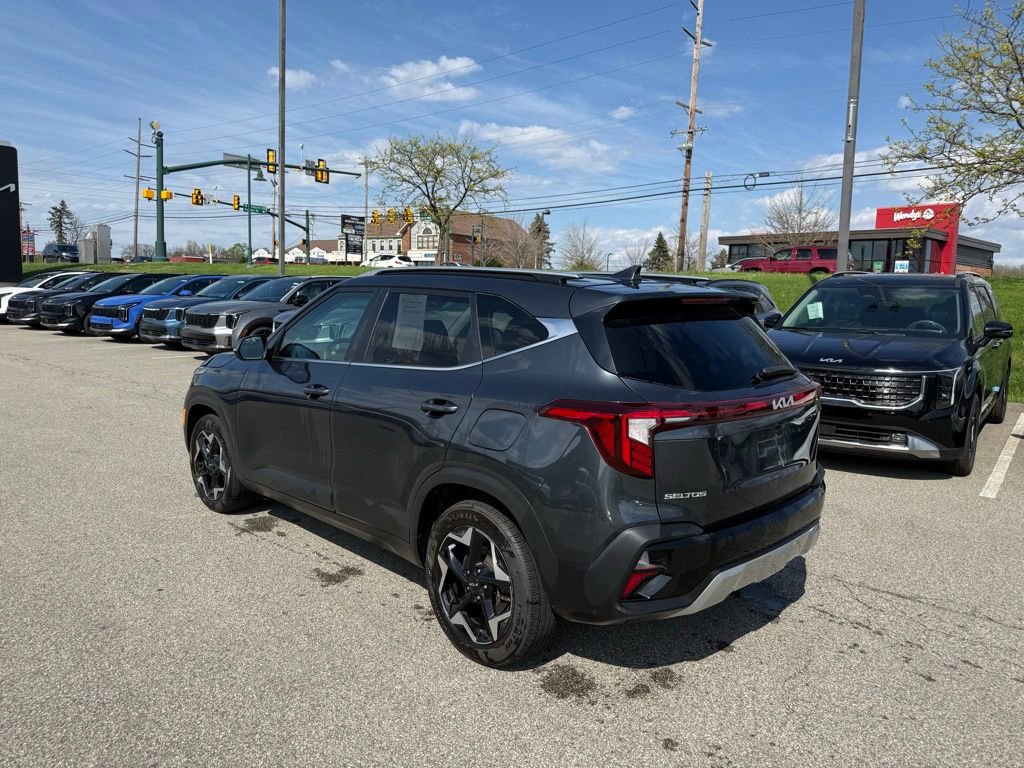 Certified 2024 Kia Seltos EX image 7