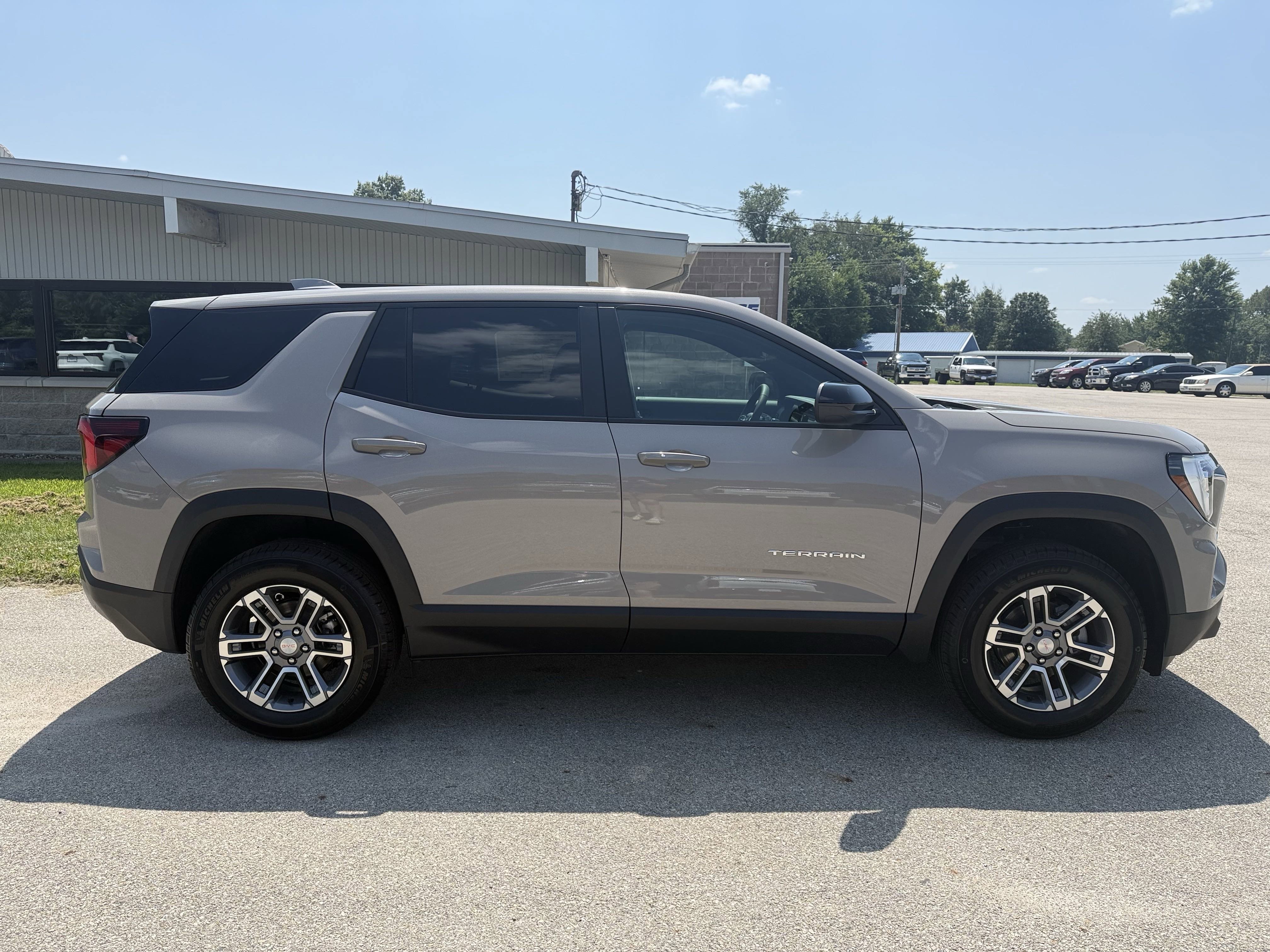 New 2026 GMC Terrain Elevation image 6