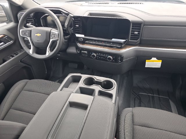New 2026 Chevrolet Silverado 1500 LT w/ LPO, Liner Protection Package AWD/4WD image 22