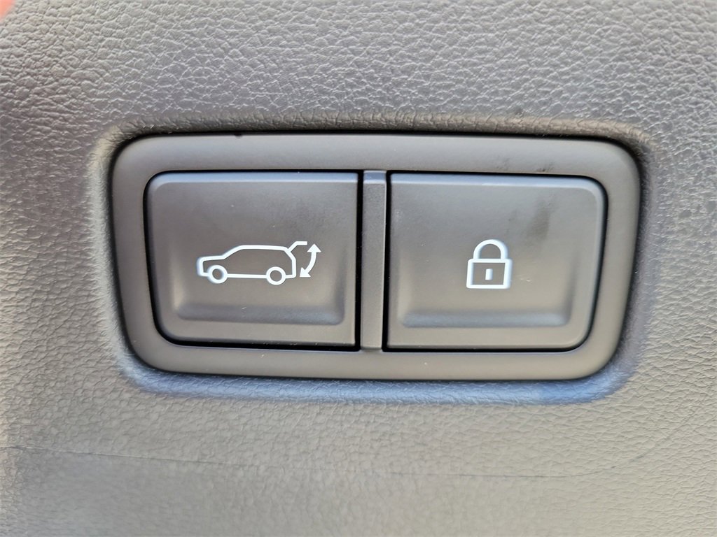 Used 2025 Hyundai Santa Fe SEL image 10