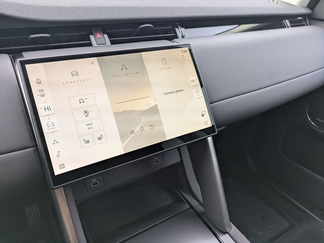 New 2025 Land Rover Discovery Sport S AWD/4WD image 11