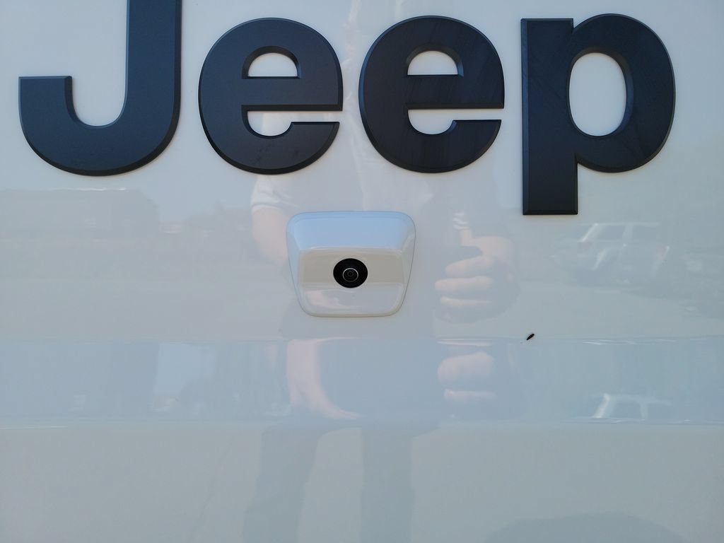 New 2026 Jeep Gladiator Sport AWD/4WD image 36