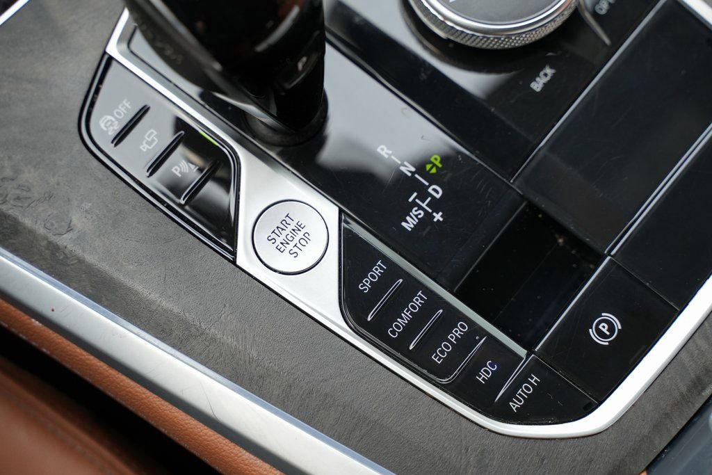 Used 2022 BMW X5 xDrive40i w/ Luxury Seating Package image 34