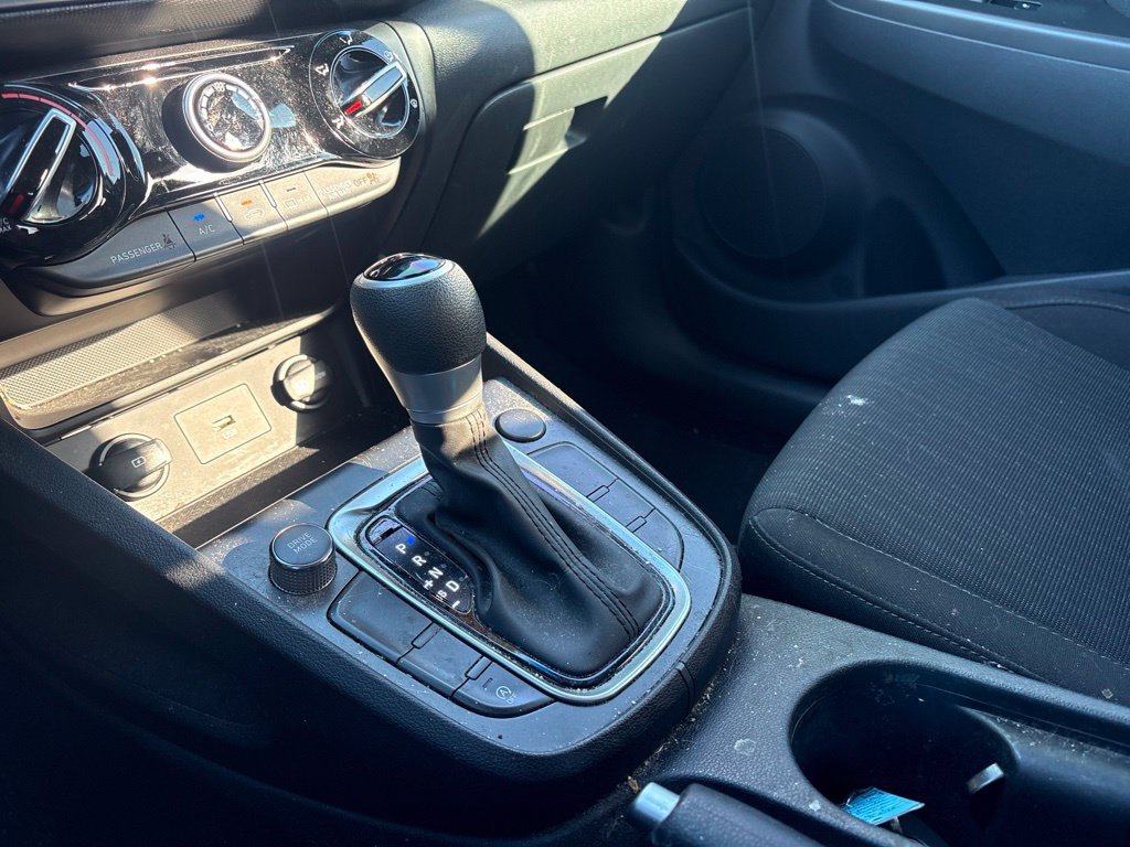 Used 2023 Hyundai Kona SEL FWD image 27