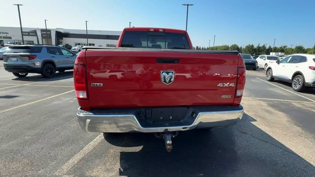 Used 2017 RAM 1500 Classic SLT AWD/4WD image 7