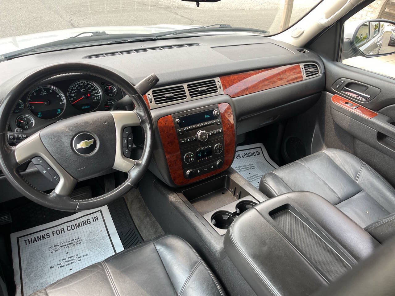 Used 2012 Chevrolet Suburban LT AWD/4WD image 24