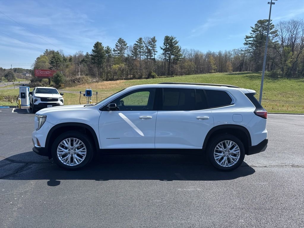 Used 2024 GMC Acadia Elevation AWD/4WD image 5