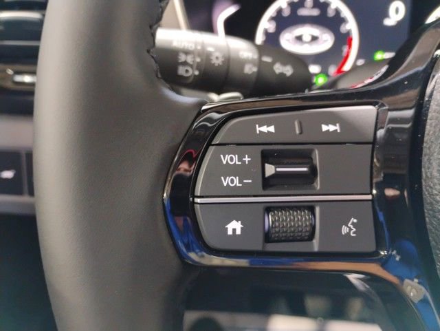 New 2025 Honda Pilot Touring image 36