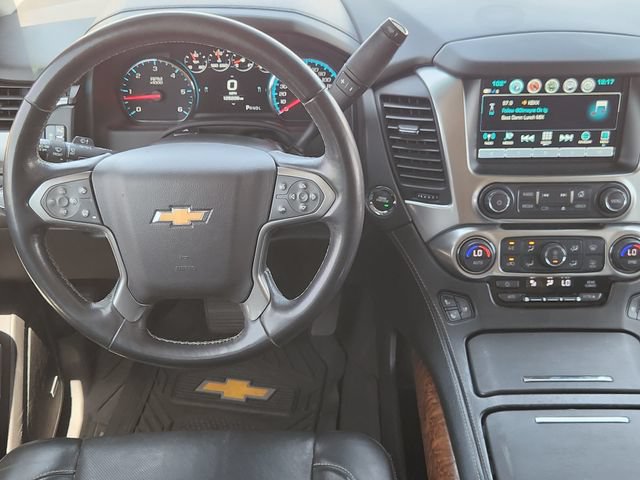 Used 2020 Chevrolet Tahoe Premier w/ Premier 6.2L Value Package AWD/4WD image 27
