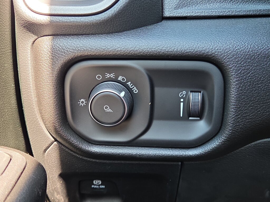 New 2026 RAM 1500 Tradesman AWD/4WD image 15