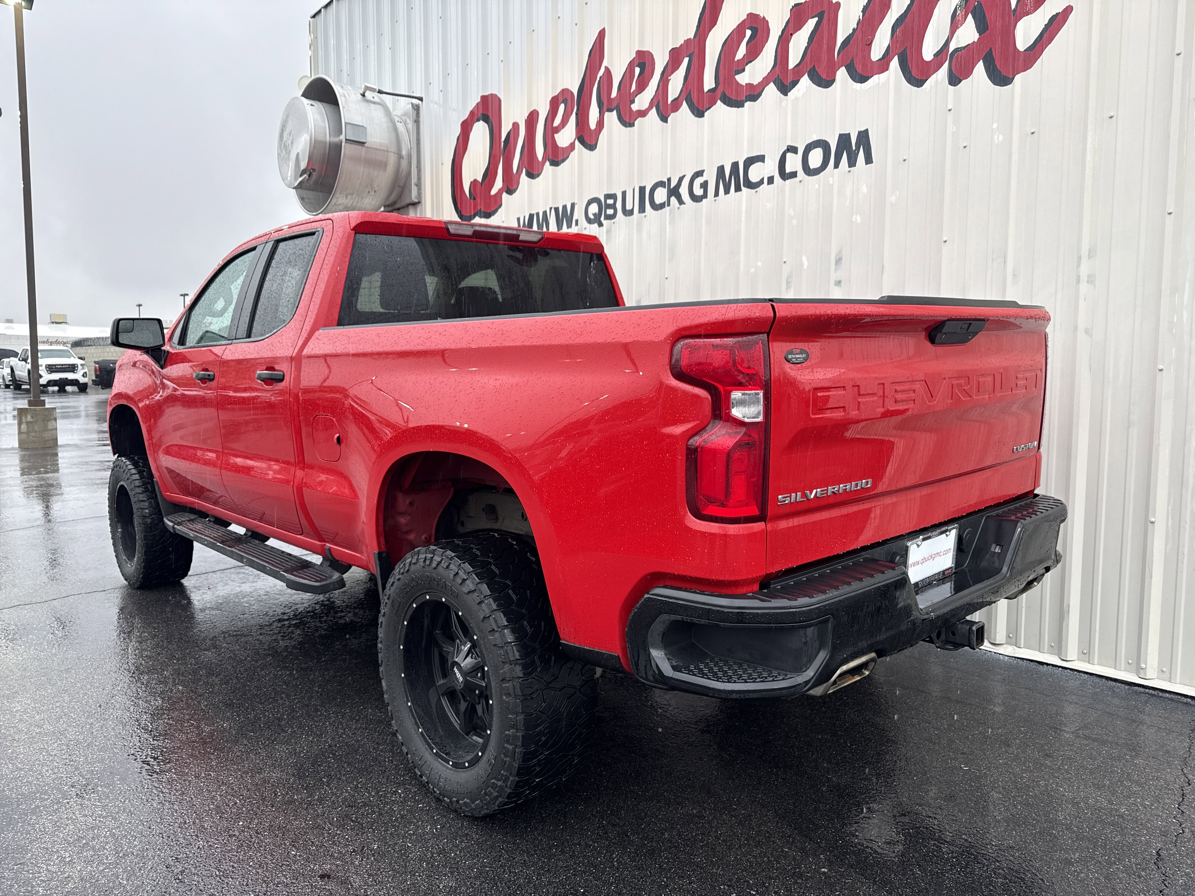 Used 2019 Chevrolet Silverado 1500 Custom Trail Boss w/ Custom Convenience Package image 9