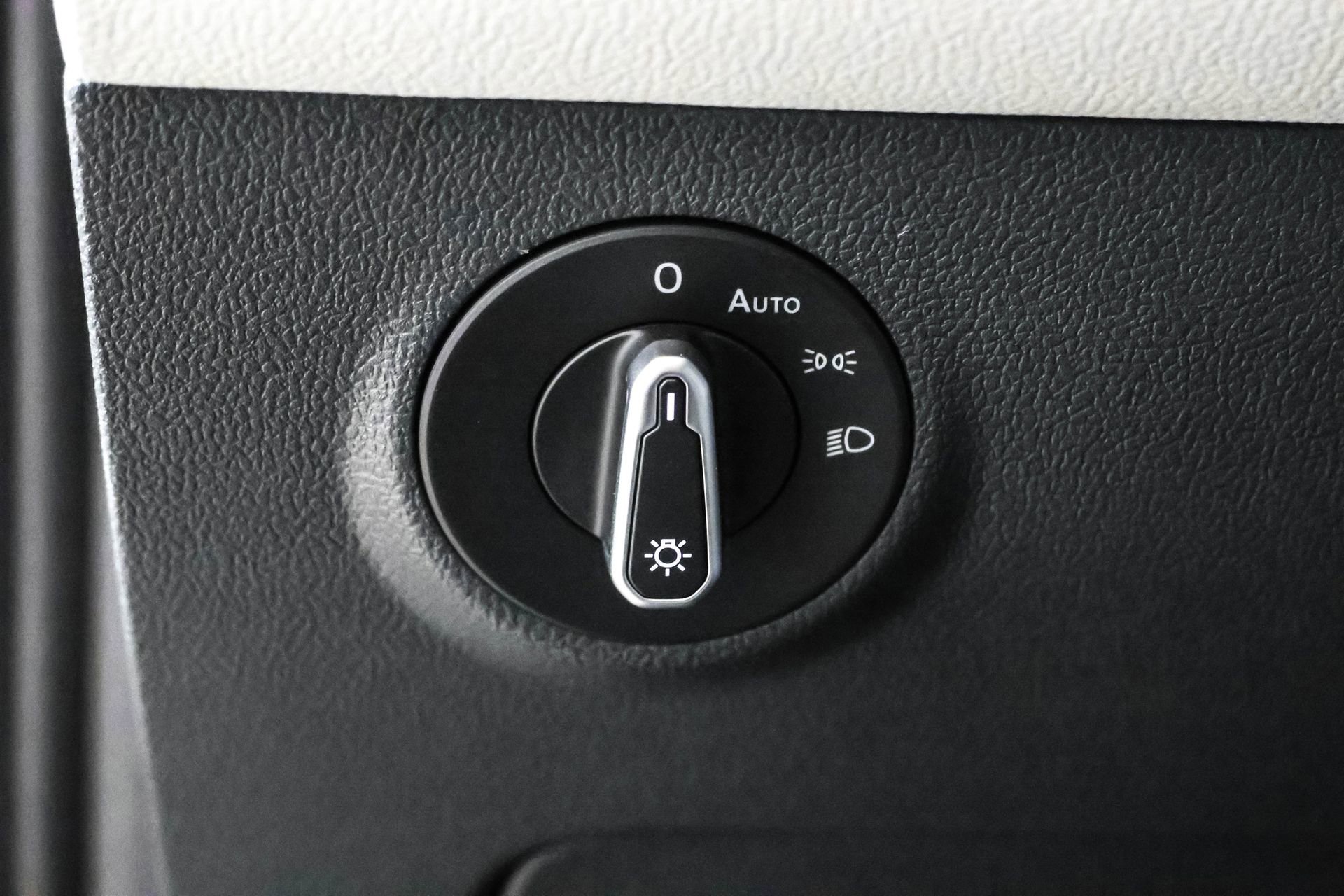 New 2026 Volkswagen Taos SEL AWD/4WD image 21