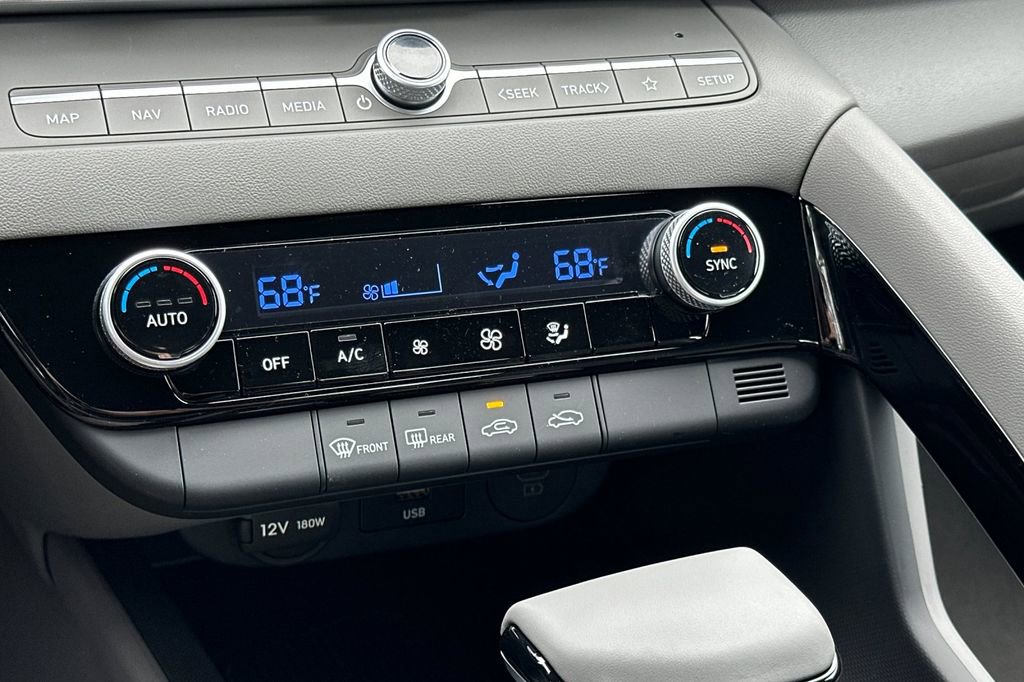 New 2026 Hyundai Elantra Sport image 17