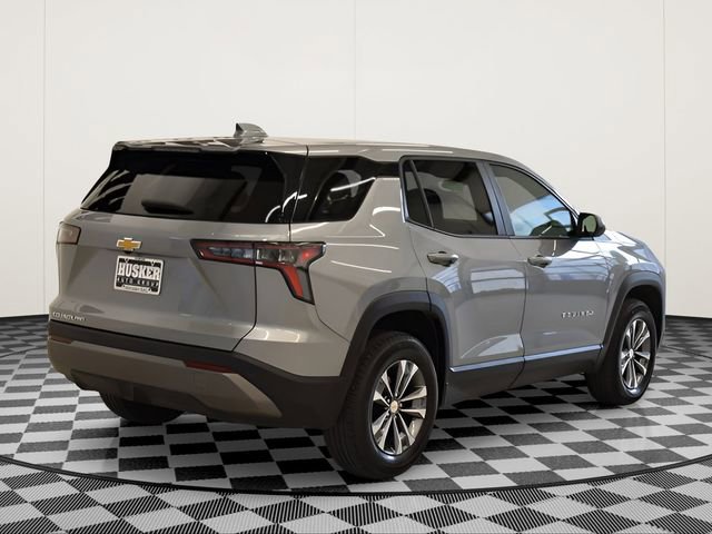 Used 2025 Chevrolet Equinox LT image 4