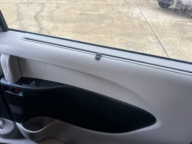 Used 2024 Chrysler Pacifica Touring-L FWD image 25