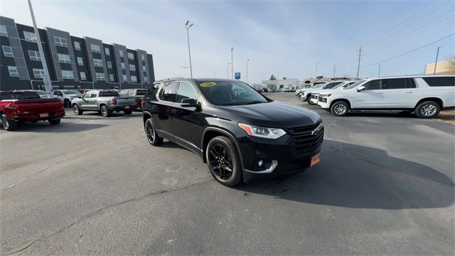 Used 2019 Chevrolet Traverse LT w/ LPO, Blackout Package image 2