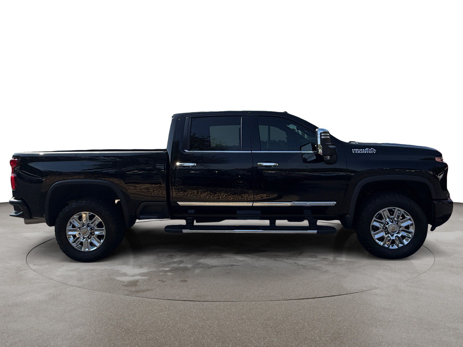 Used 2024 Chevrolet Silverado 2500 High Country w/ High Country Premium Package AWD/4WD image 4