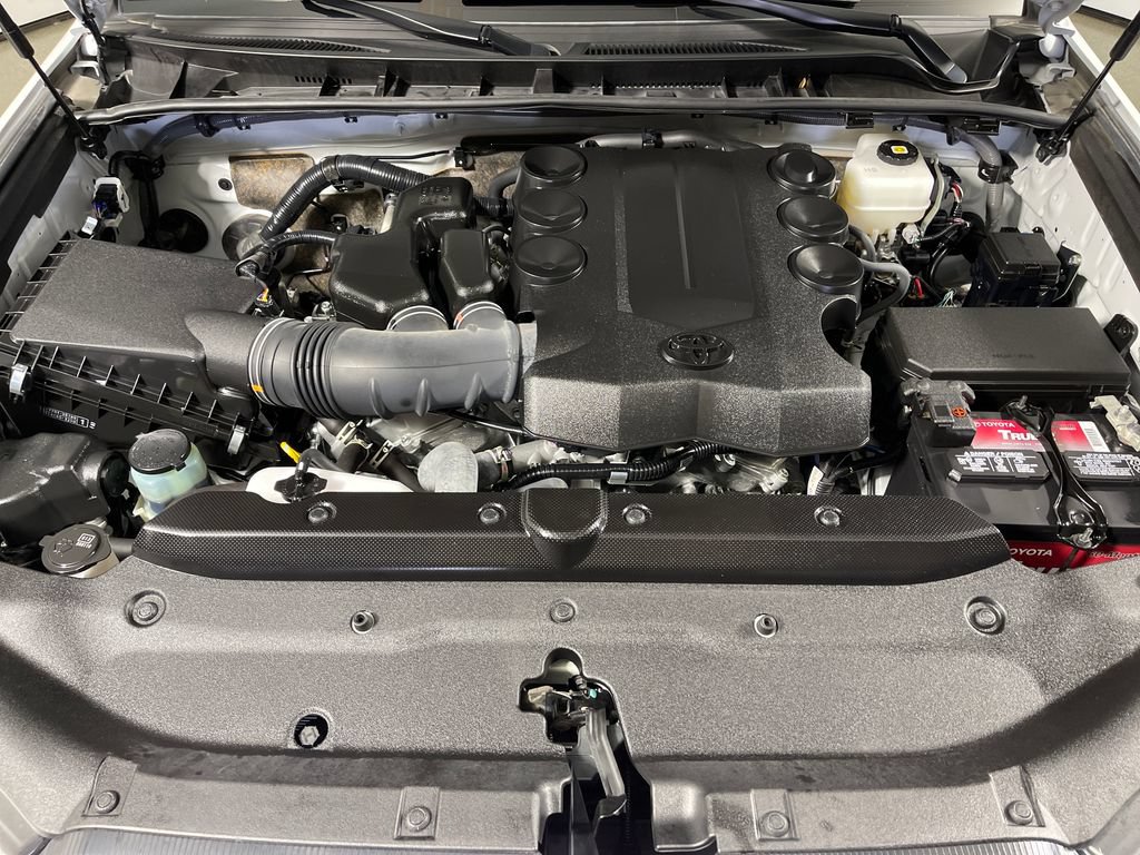 Certified 2024 Toyota 4Runner Limited AWD/4WD image 9