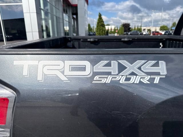 Certified 2022 Toyota Tacoma TRD Sport AWD/4WD image 9