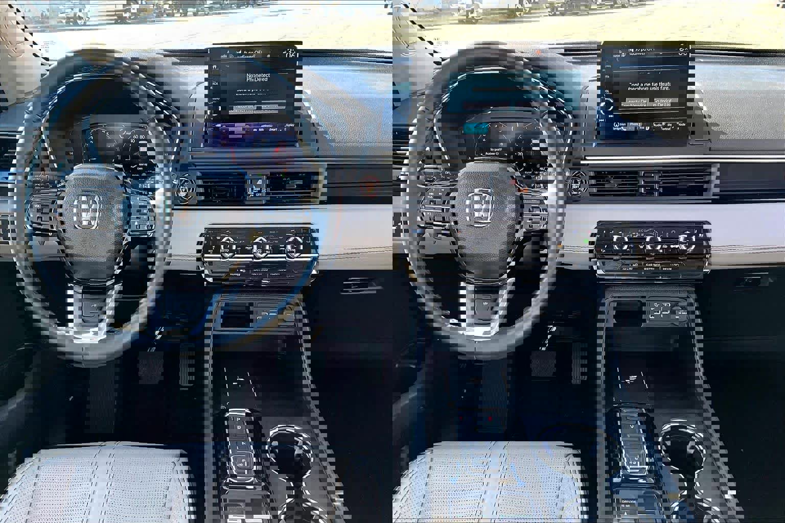 Used 2023 Honda Pilot Elite image 15