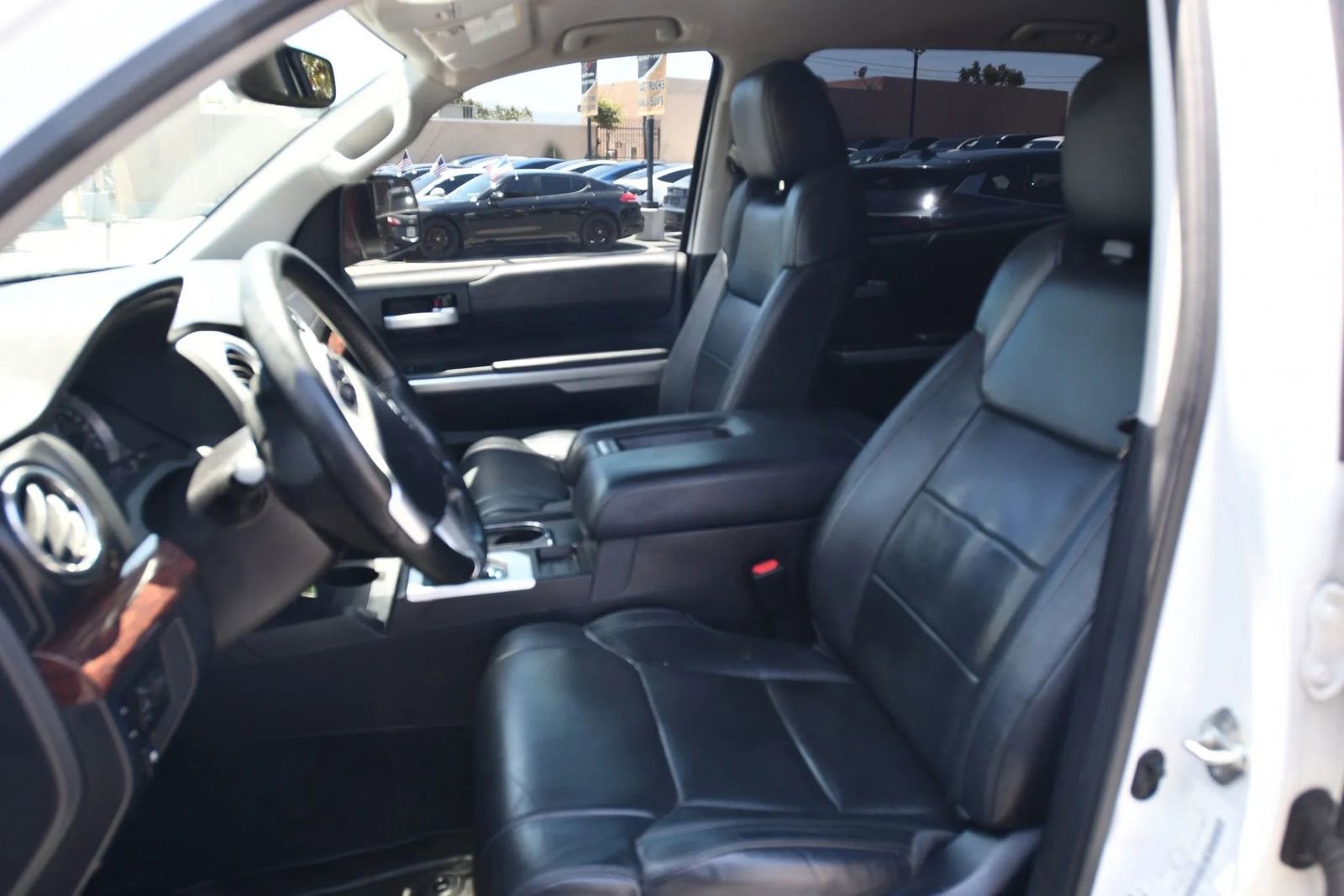 Used 2017 Toyota Tundra Limited RWD image 9