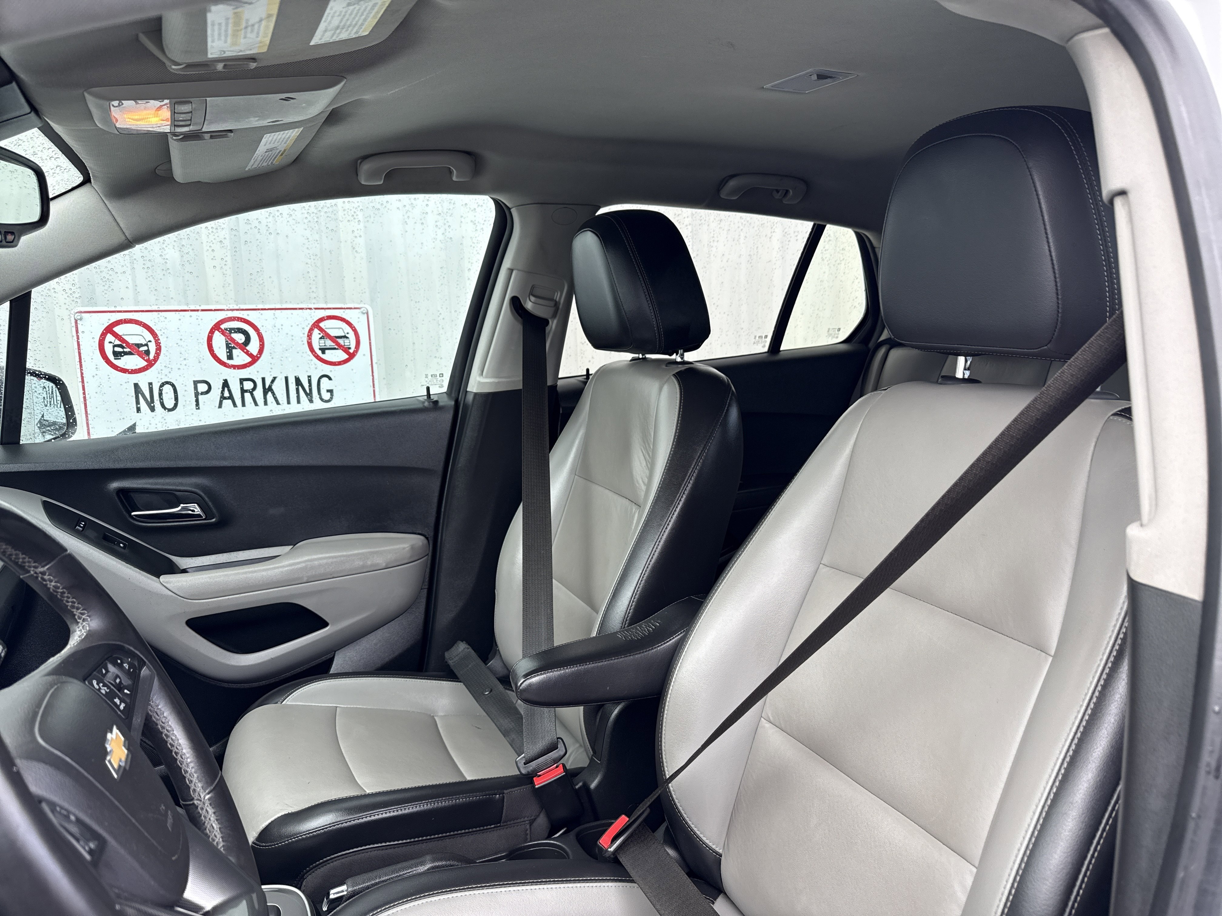 Used 2016 Chevrolet Trax LTZ w/ LPO, Cargo Package image 10