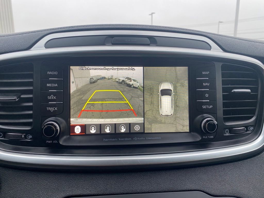 Used 2020 Kia Sorento SX image 18
