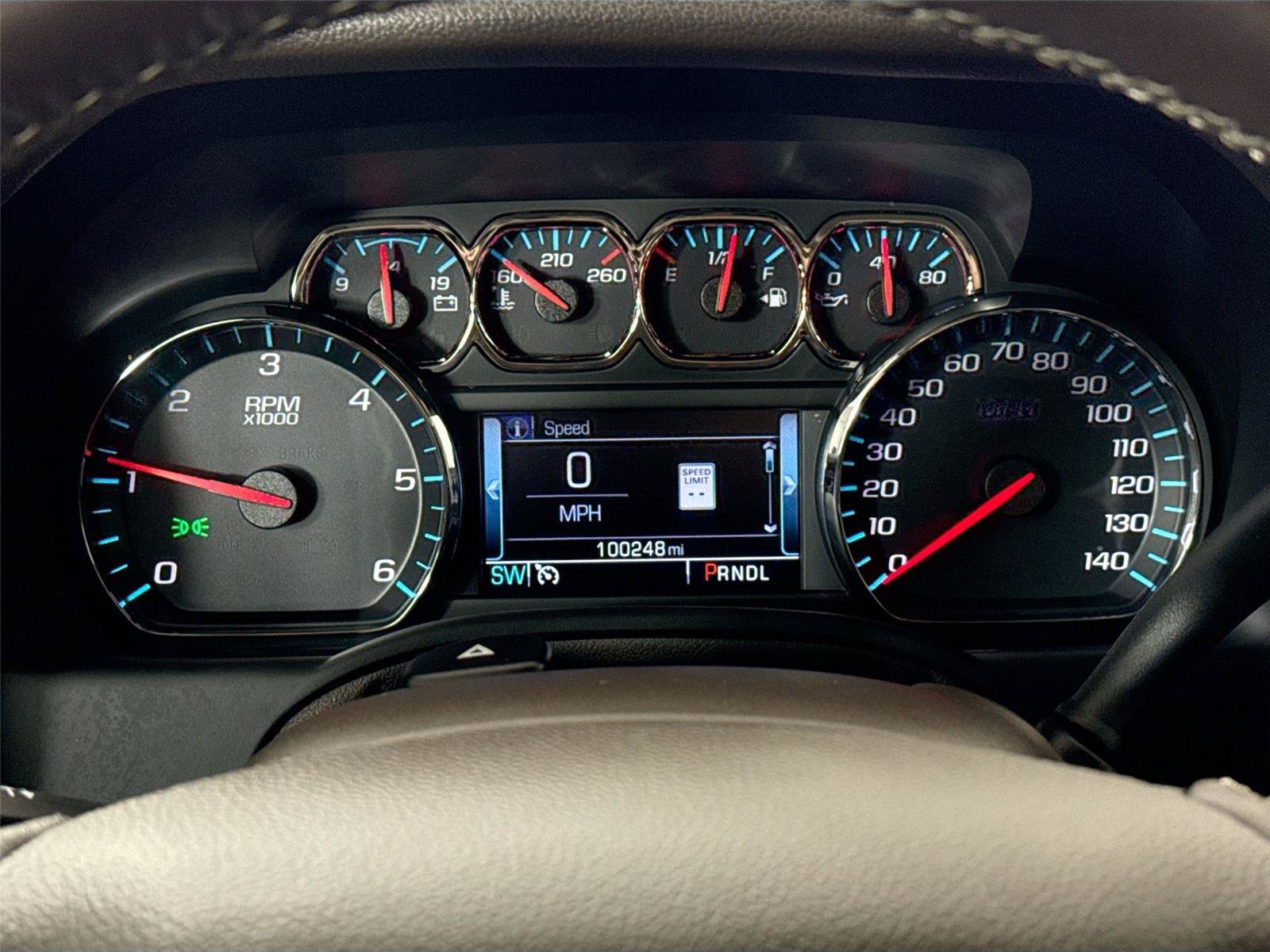 Used 2020 Chevrolet Tahoe LT w/ Luxury Package RWD image 21