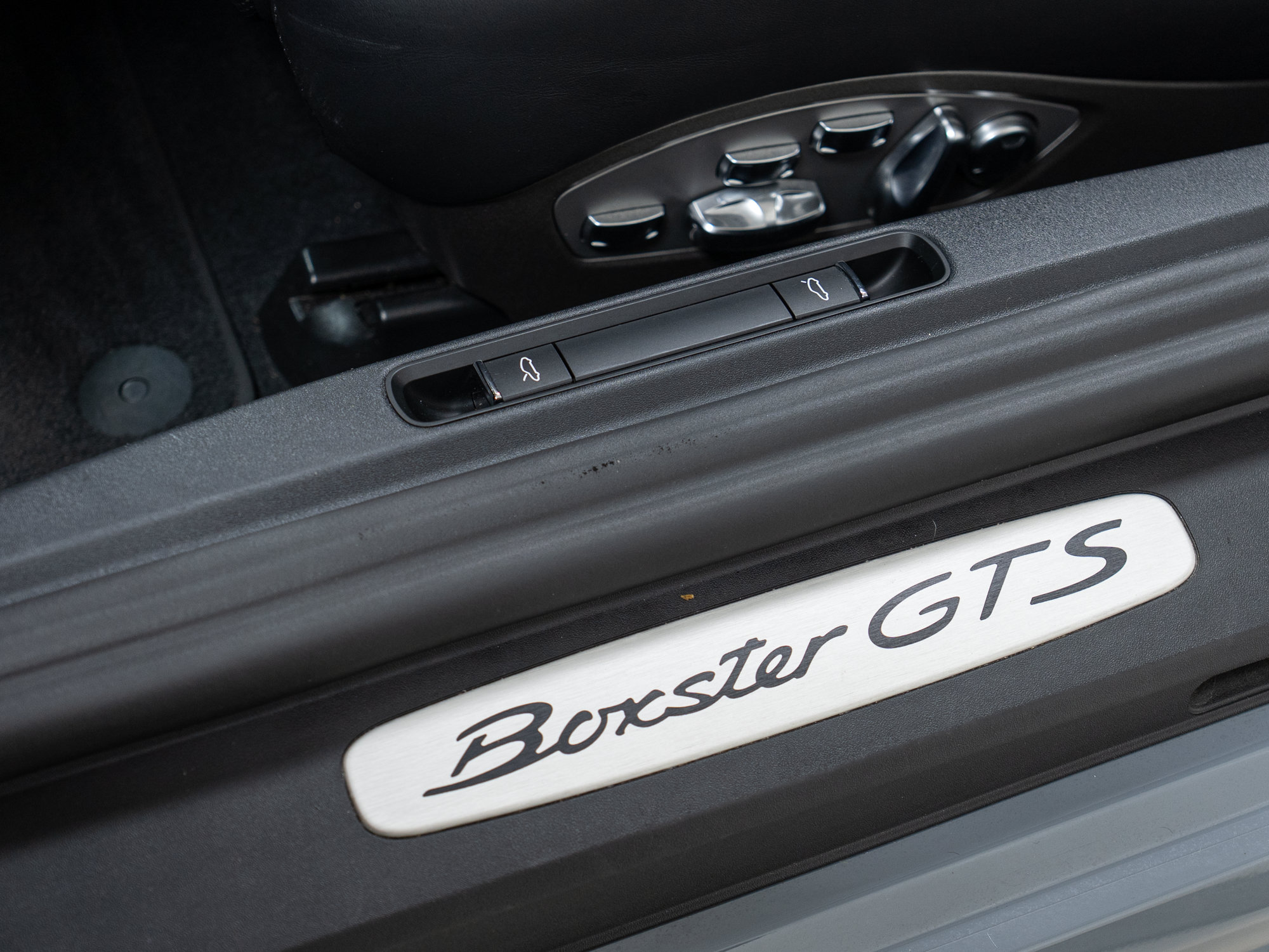 Certified 2023 Porsche 718 Boxster GTS RWD image 15