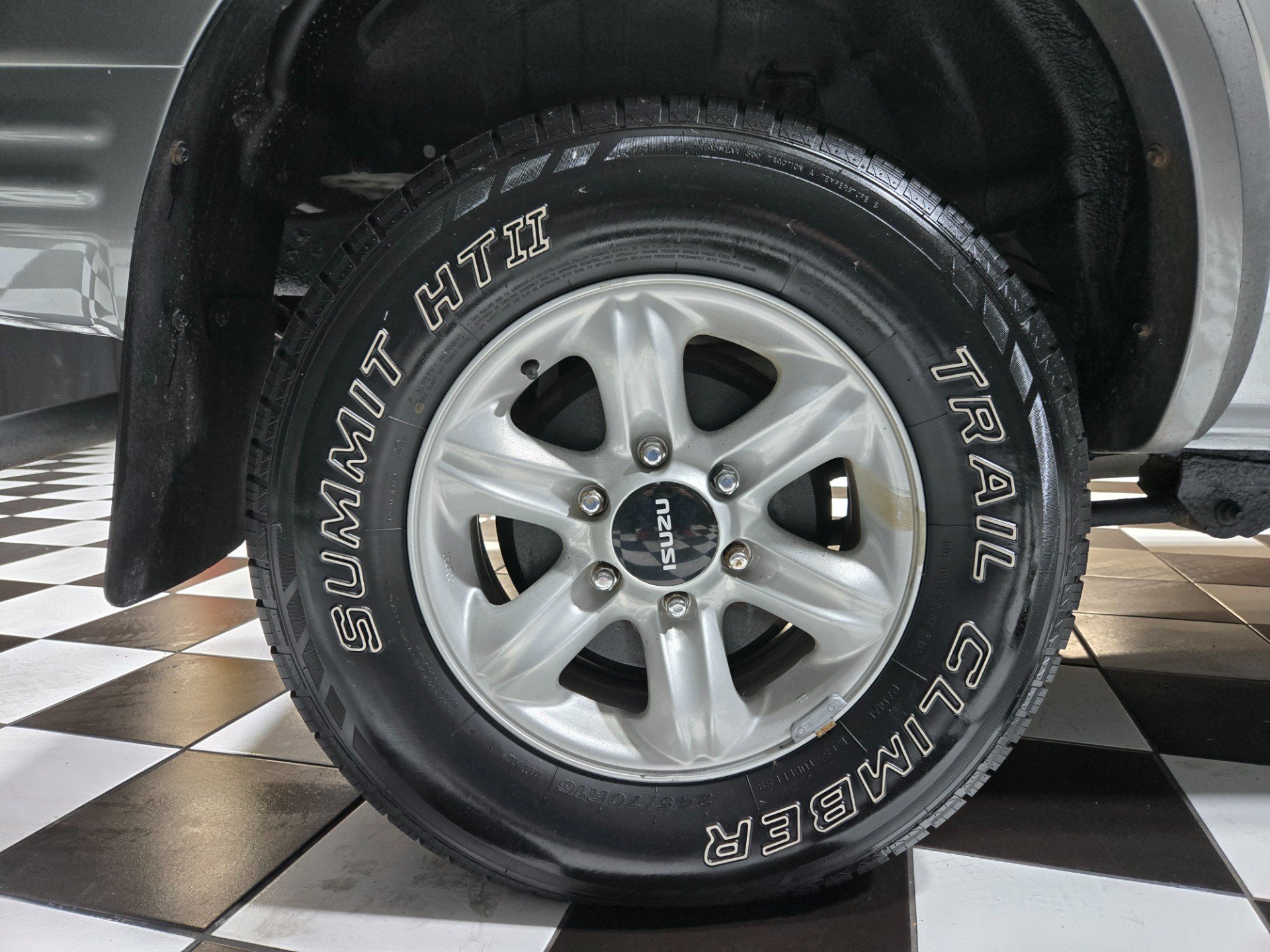 Used 2002 Isuzu Rodeo Sport RWD image 48