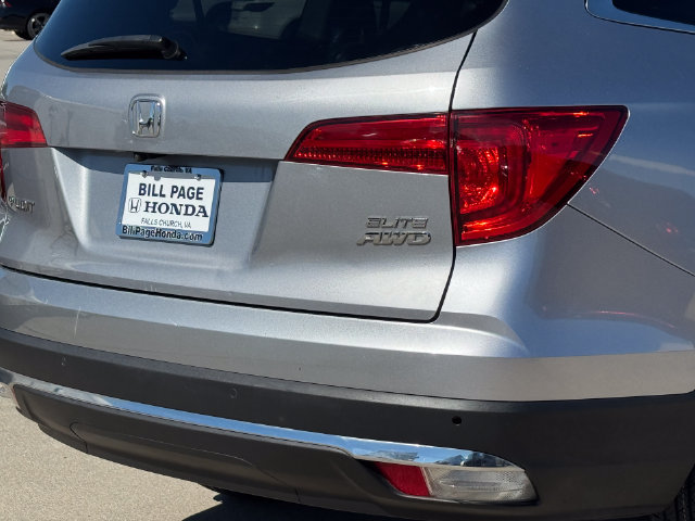 Used 2017 Honda Pilot Elite image 8