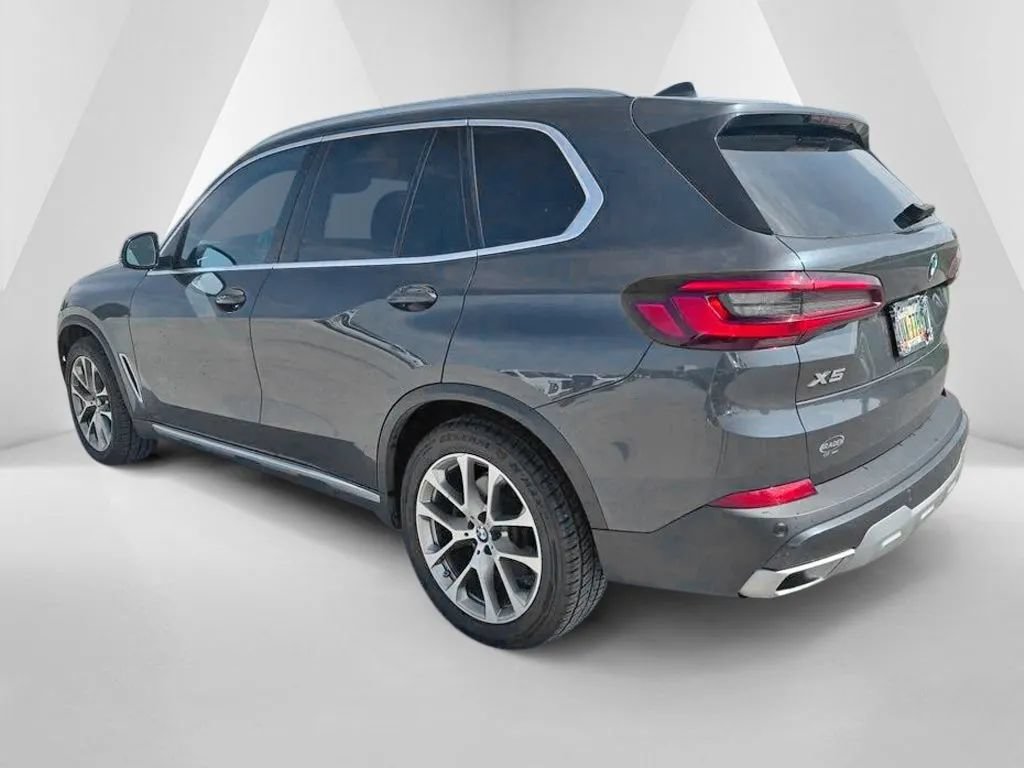 Used 2022 BMW X5 xDrive40i AWD/4WD image 5