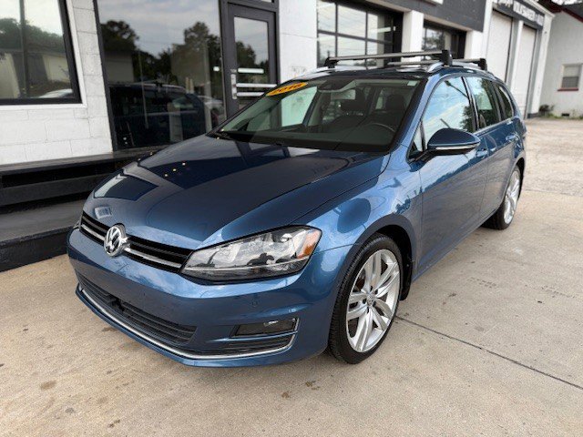 Used 2016 Volkswagen Golf SEL w/ Lighting Package (SEL)