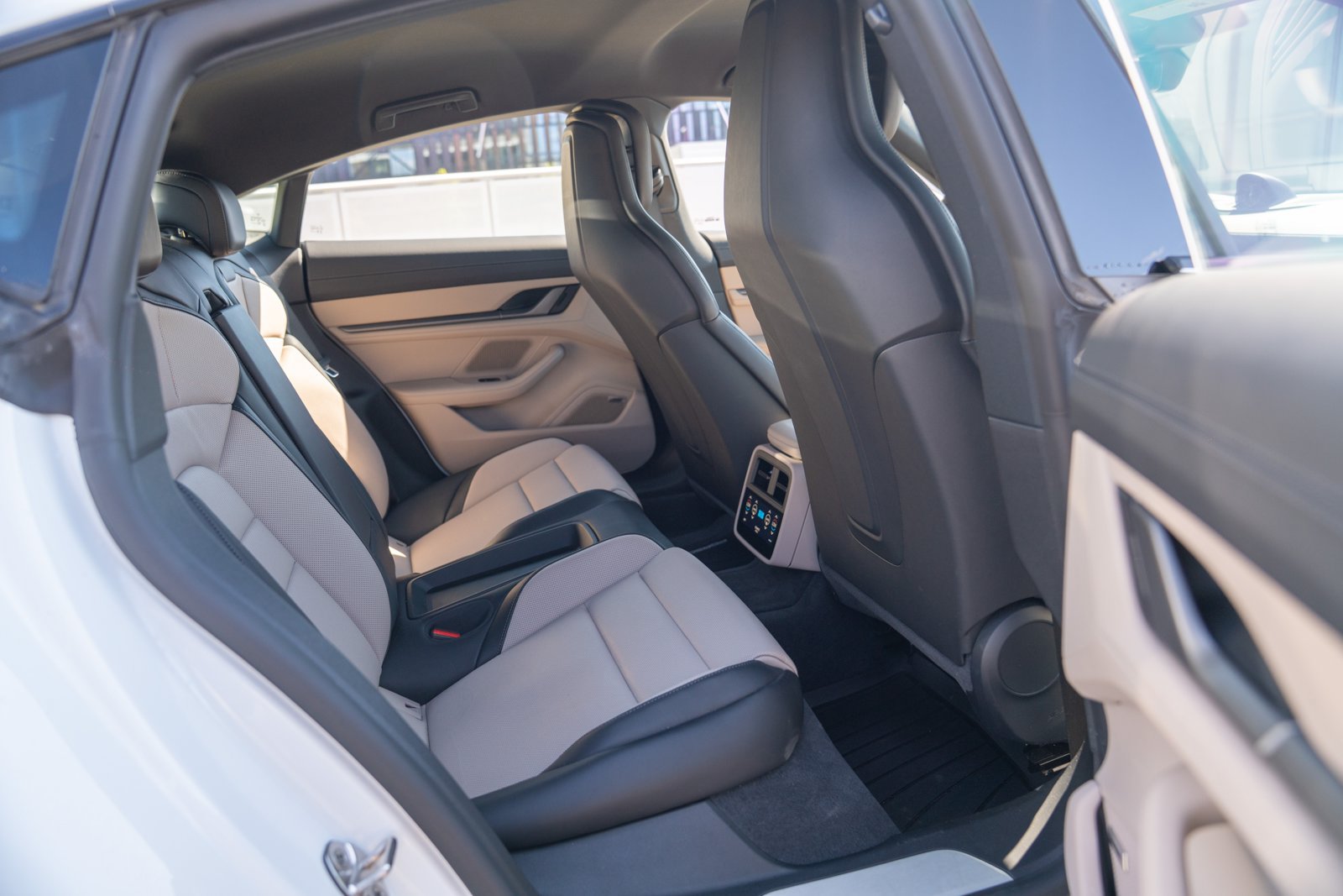Certified 2026 Porsche Taycan AWD/4WD image 23