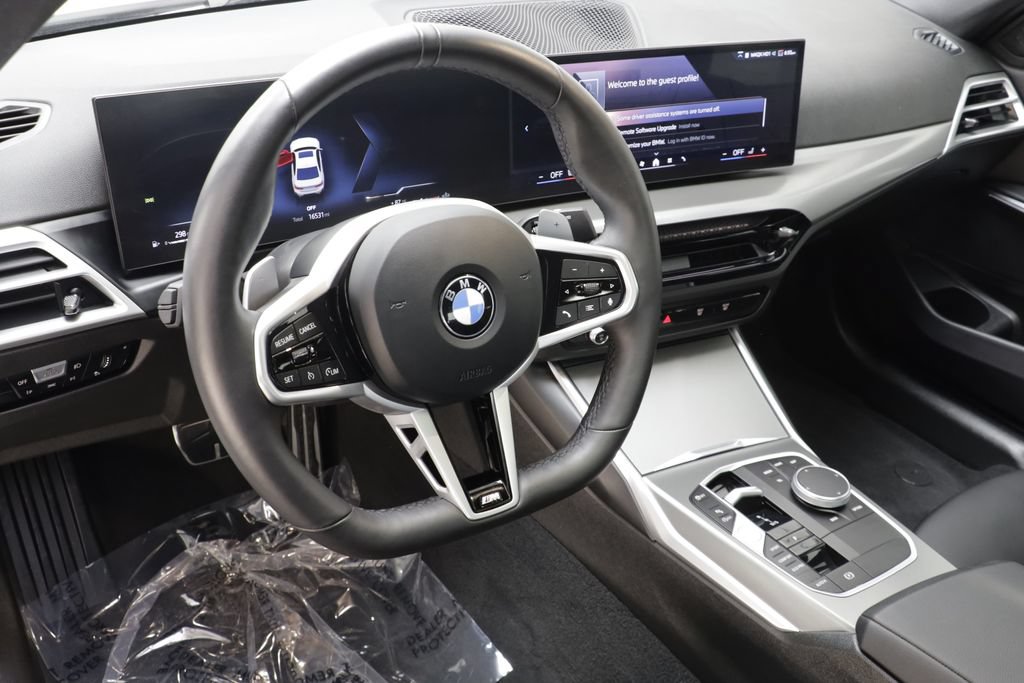 Used 2026 BMW 330i xDrive Sedan AWD/4WD image 7
