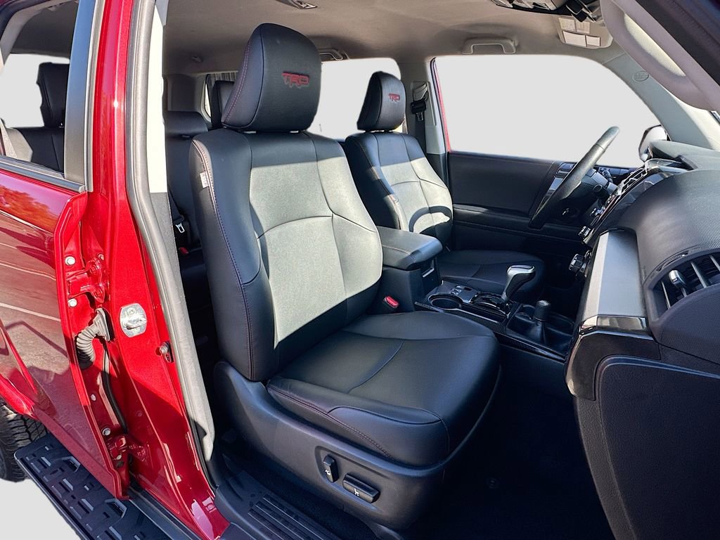 Used 2024 Toyota 4Runner TRD Off-Road Premium image 27