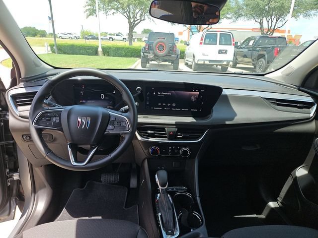Used 2025 Buick Encore GX Preferred FWD image 19