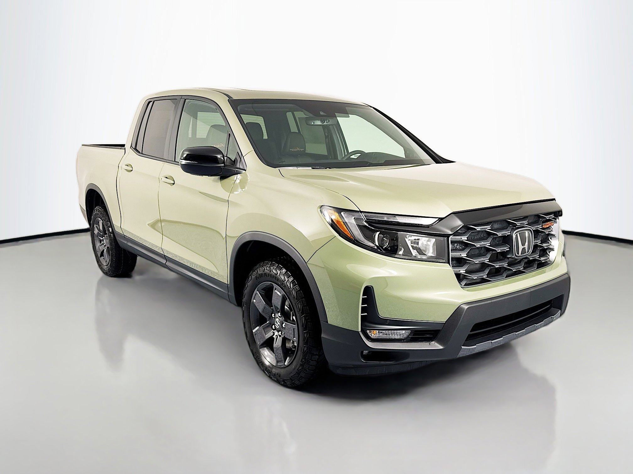 New 2026 Honda Ridgeline TrailSport image 3