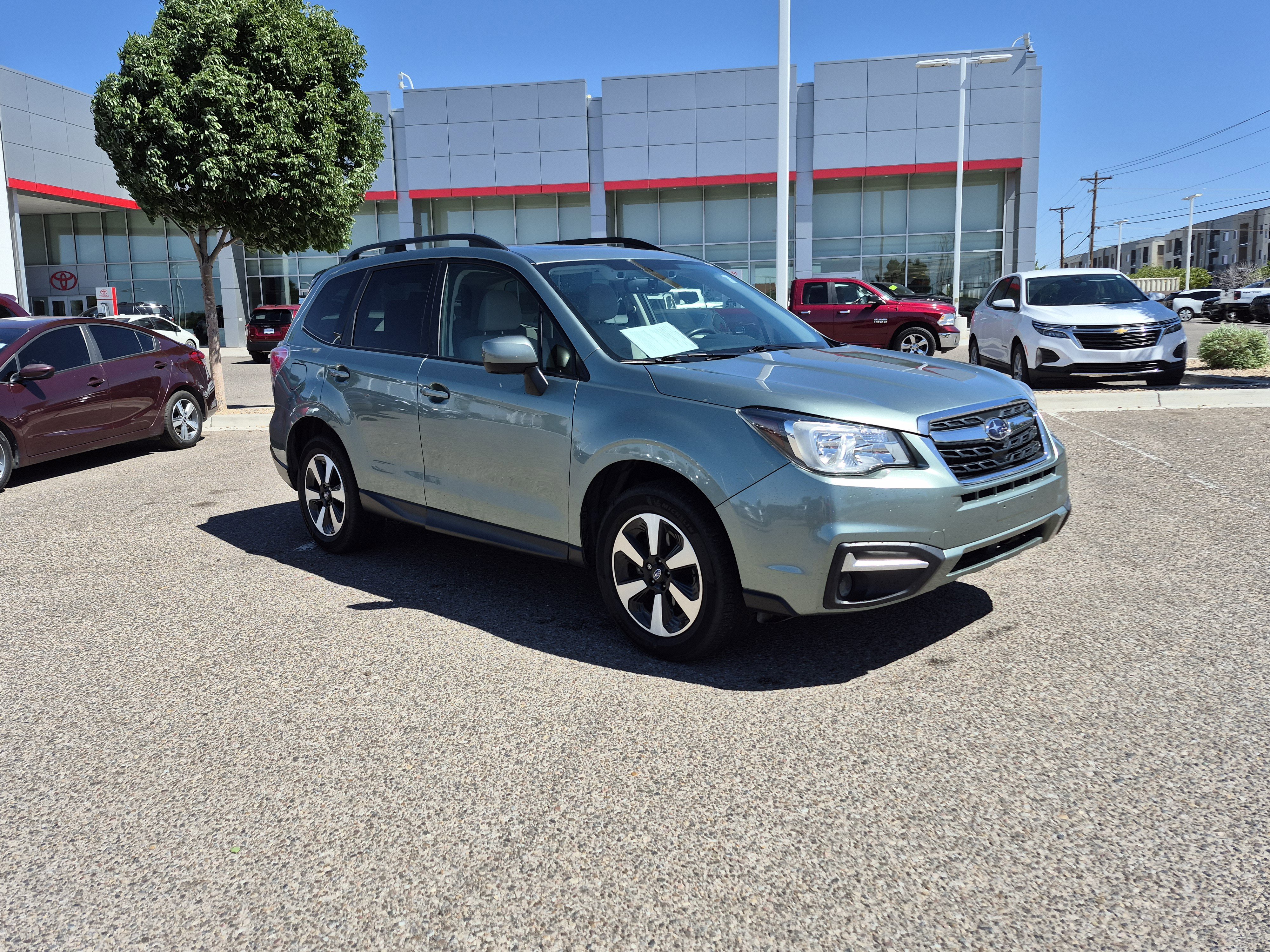 Used 2018 Subaru Forester 2.5i Premium AWD/4WD image 11