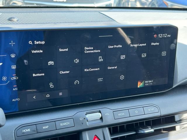 Used 2025 Kia K4 EX image 27