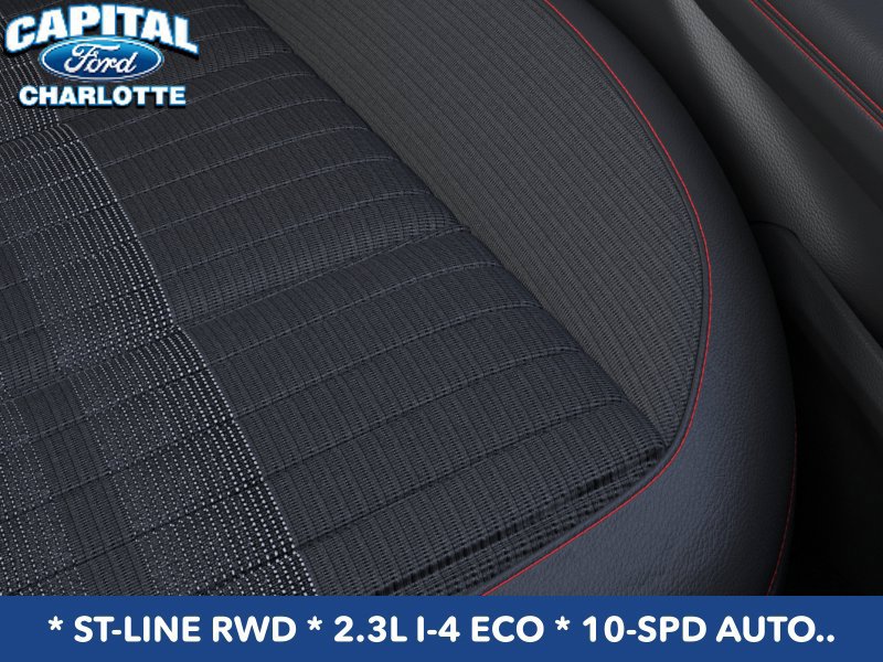 New 2026 Ford Explorer ST-Line w/ ST-Line Street Pack RWD image 17