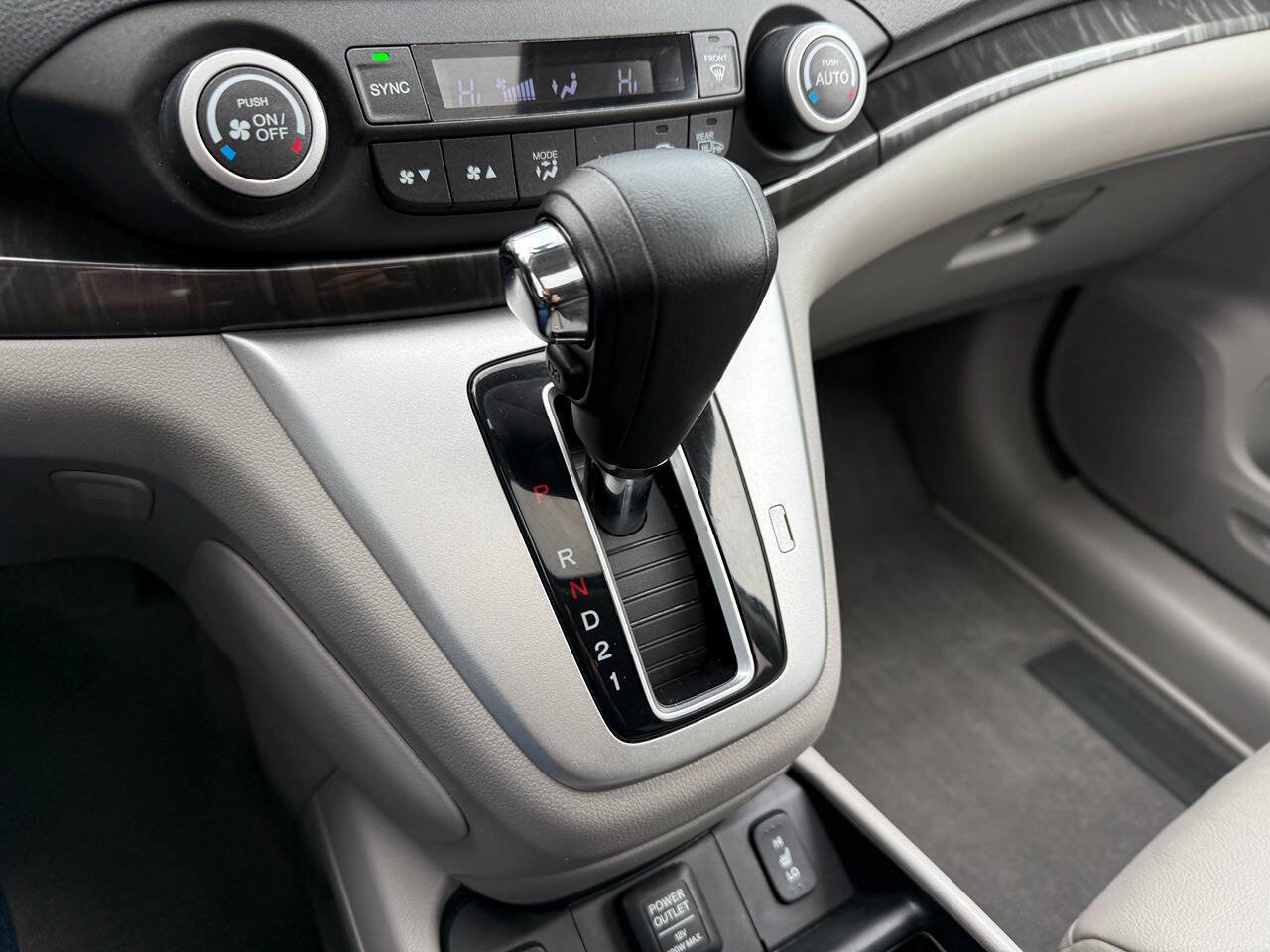 Used 2012 Honda CR-V EX-L image 17