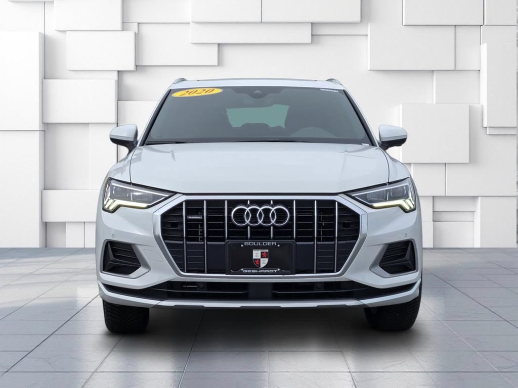 Used 2020 Audi Q3 2.0T Premium Plus AWD/4WD image 2