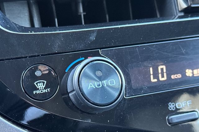 Used 2024 Toyota Camry XLE FWD image 29