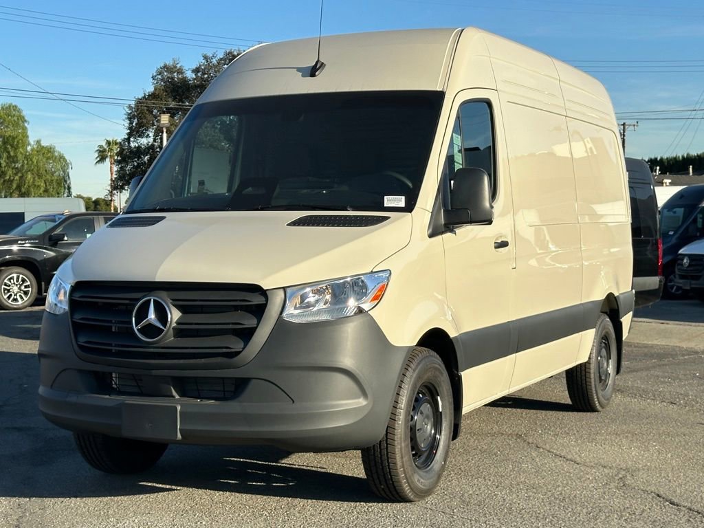 New 2025 Mercedes-Benz Sprinter 2500 image 4
