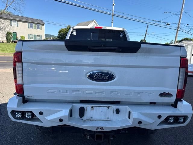 Used 2019 Ford F250 Lariat w/ Lariat Ultimate Package AWD/4WD image 7